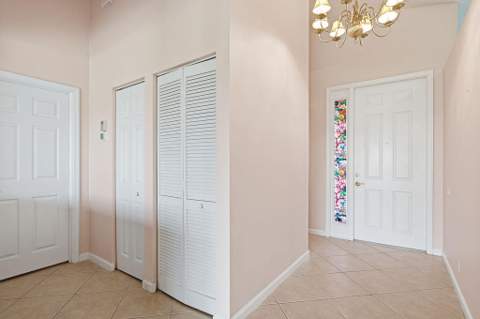 392 NW Breezy Point Loop, Port St. Lucie FL - photo 15 of 30