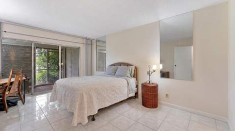 3593 Birdie Drive #104, Lake Worth FL - photo 17 of 39