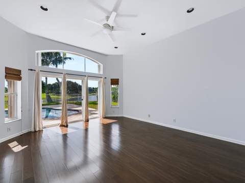 5574 Bermuda Dunes Circle, Lake Worth FL - photo 20 of 43