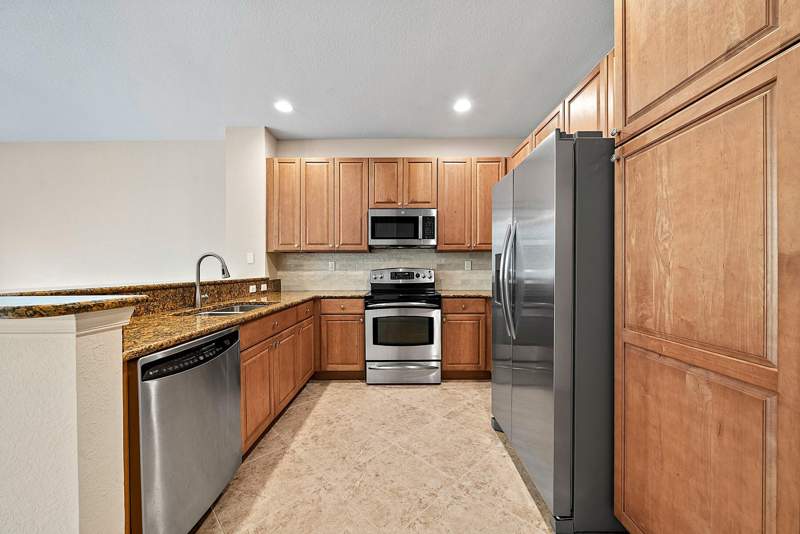 2 bedroom Townhouse at 3139 SW Otter Lane, River Marina, Stuart — photo 2