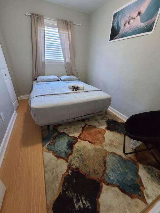 4 bedroom Single Family Residence at 3321 SW 32nd Avenue, Lake Forest Sec 4, West Park — photo 4