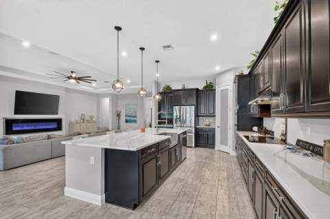 9228 Greenspire Lane, Lake Worth FL - photo 15 of 58