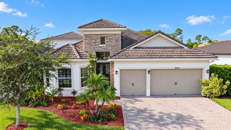 4 bedroom Single Family Residence at 9228 Greenspire Lane, Cypress Royale Pud, Lake Worth — photo 1