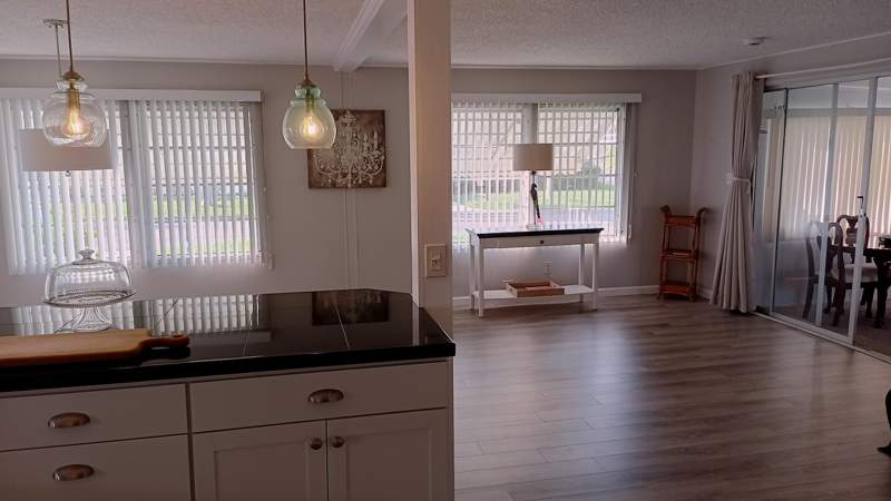 2 bedroom Mobile Home at 8281 South Street, West Lakes Of Boca Raton Inc, Boca Raton — photo 5