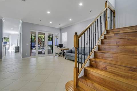 221 Isle Verde Way, Palm Beach Gardens FL - photo 22 of 44