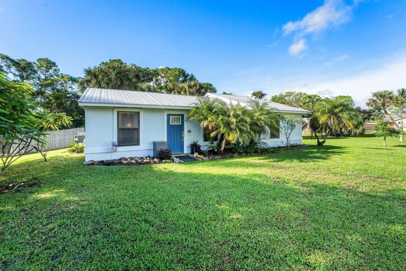 3 bedroom Single Family Residence at 16180 Murcott Boulevard, The Acreage, Loxahatchee — photo 2