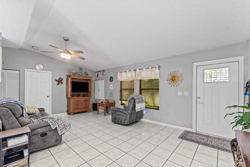3 bedroom Single Family Residence at 16180 Murcott Boulevard, The Acreage, Loxahatchee — photo 3