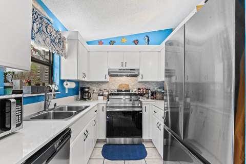 16180 Murcott Boulevard, Loxahatchee FL - photo 8 of 43