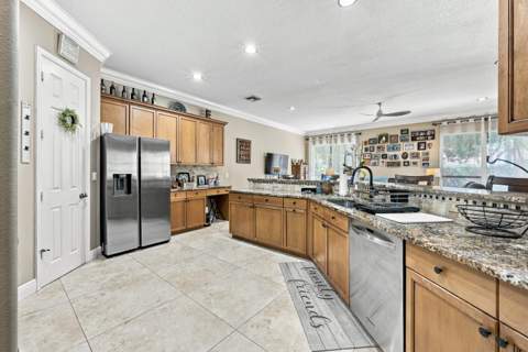 4305 Wellington Shores Drive, Wellington FL - photo 11 of 38