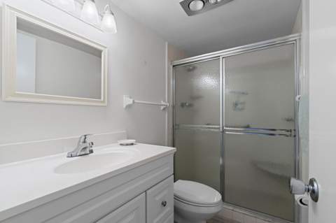 8 Garden Street #206r, Tequesta FL - photo 15 of 30
