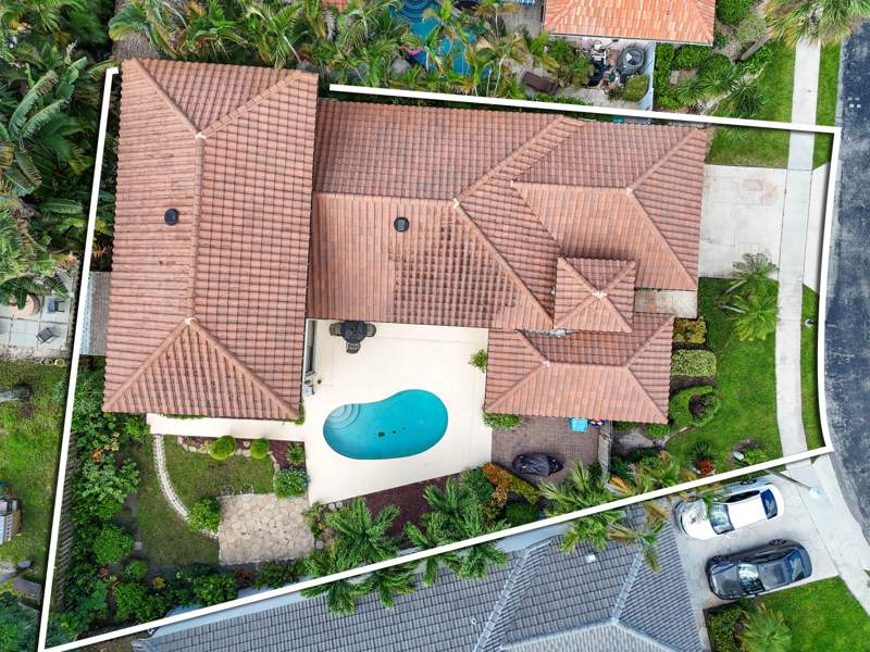 5 bedroom Single Family Residence at 176 Orange Drive, Citrus Glen, Boynton Beach — photo 4