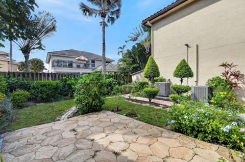 176 Orange Drive, Boynton Beach FL - photo 13 of 88