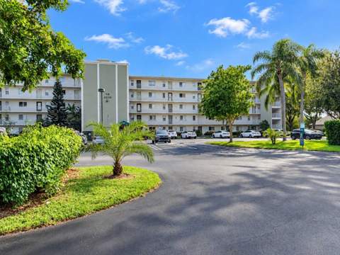2230 N Cypress Bend Drive #410, Pompano Beach FL - photo 20 of 26