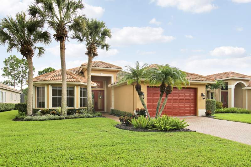 2 bedroom Single Family Residence at 7603 Greenbrier Circle, Greenbrier, Port St. Lucie — photo 2
