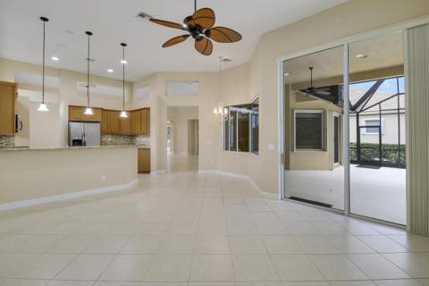 7603 Greenbrier Circle, Port St. Lucie FL - photo 23 of 80