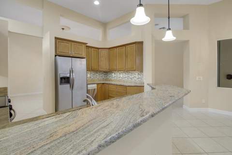 7603 Greenbrier Circle, Port St. Lucie FL - photo 15 of 80