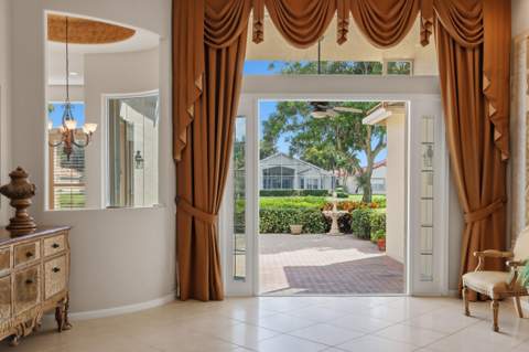 11044 Malaysia Circle, Boynton Beach FL - photo 8 of 77