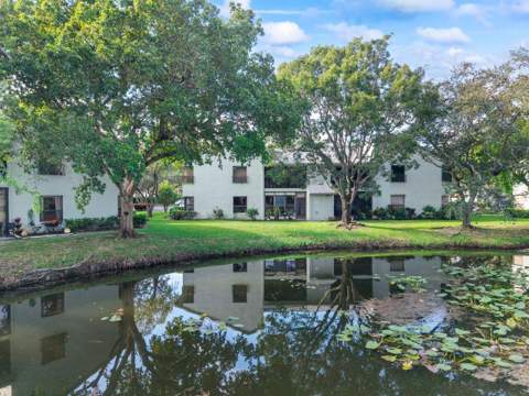 4063 Carambola Circle #2977, Coconut Creek FL - photo 24 of 25