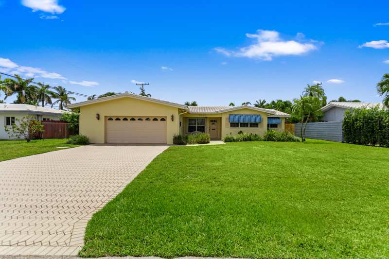 4 bedroom Single Family Residence at 4240 NE 19th Avenue, Coral Heights Sec One, Oakland Park — photo 1
