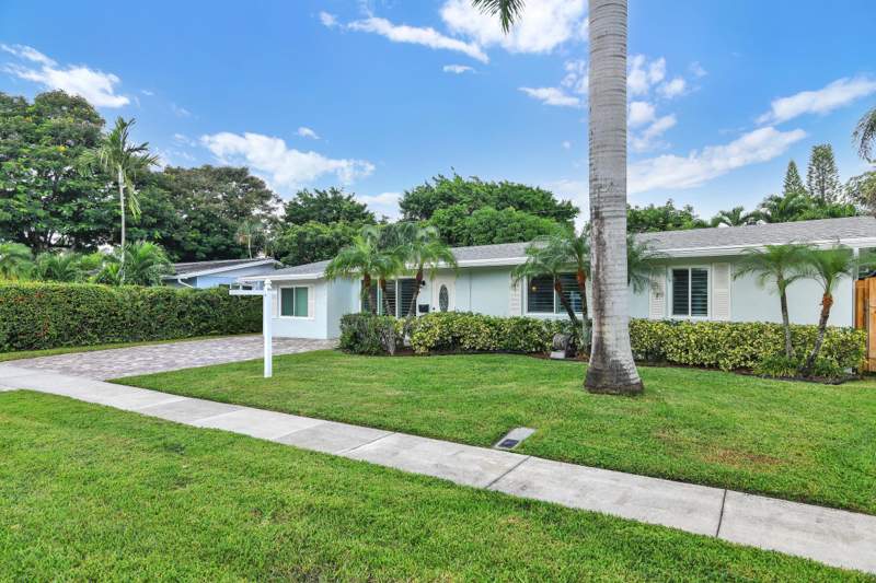 4 bedroom Single Family Residence at 1017 SE 7th Street, Barwal 3rd Sec, Deerfield Beach — photo 3