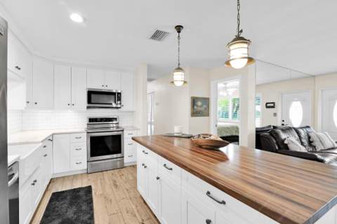 1017 SE 7th Street, Deerfield Beach FL - photo 10 of 50