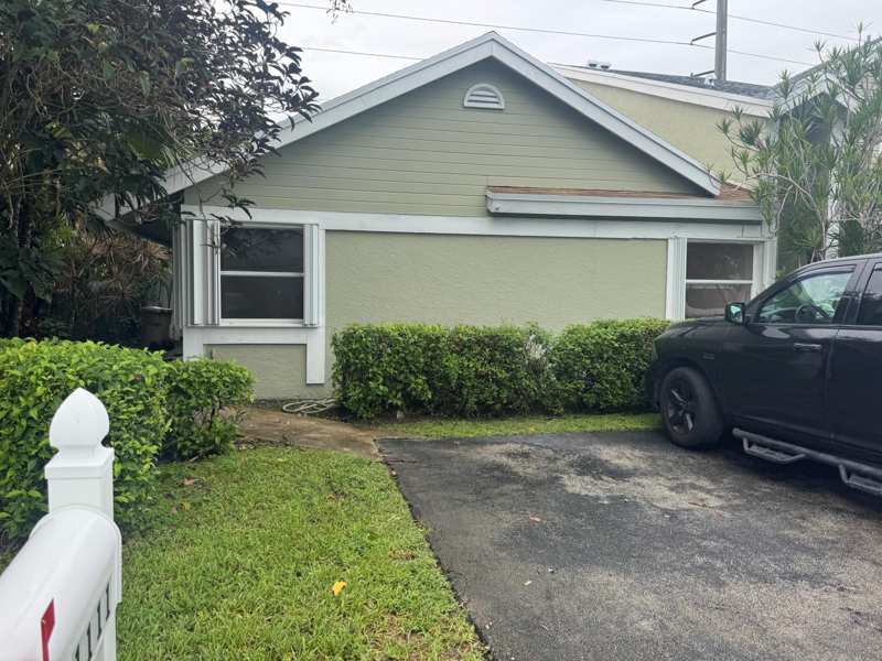 3 bedroom Single Family Residence at 1111 SW 111th Way, Scarborough I, Davie — photo 1