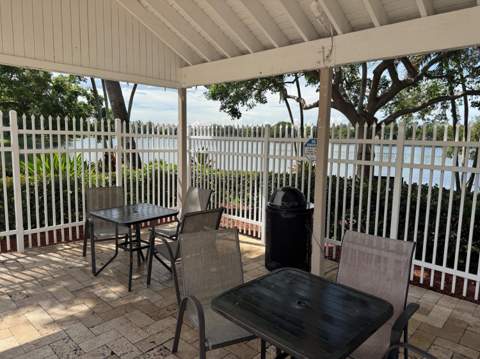 1111 SW 111th Way, Davie FL - photo 8 of 8
