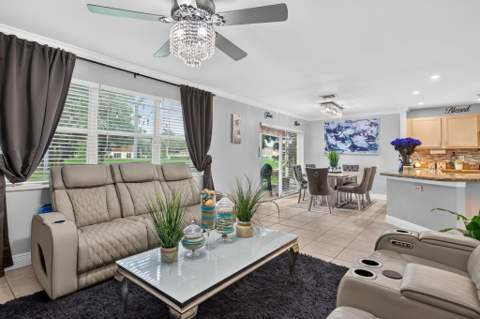 4258 NW 1st Drive, Deerfield Beach FL - photo 13 of 52
