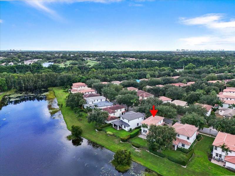 3 bedroom Single Family Residence at 651 Castle Drive, Evergrene, Palm Beach Gardens — photo 2