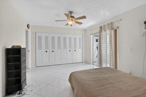 135 Somerset G, West Palm Beach FL - photo 21 of 50
