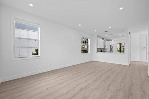 651 Castle Drive, Palm Beach Gardens FL - photo 10 of 74
