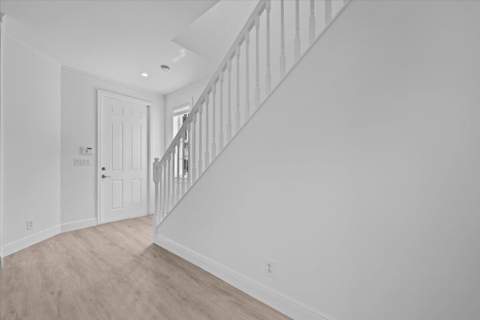651 Castle Drive, Palm Beach Gardens FL - photo 6 of 74