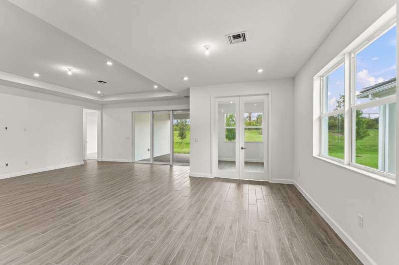 3 bedroom Single Family Residence at 11968 SW Pantone Street, Telaro At Southern Grove Phase 2 And 3, Port St. Lucie — photo 3