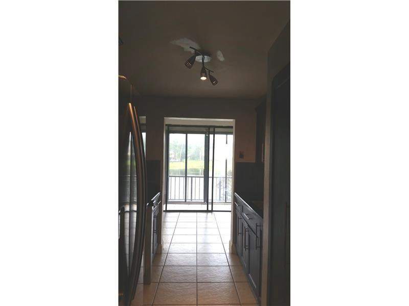 2 bedroom Condominium at 3730 Inverrary Drive #2X, International Village At, Lauderhill — photo 2