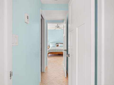 3037 Harbor Drive #18, Fort Lauderdale FL - photo 10 of 27