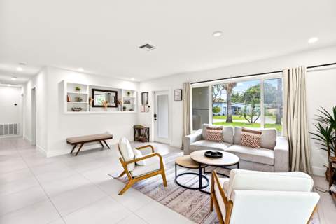 2417 NE 19th Avenue, Wilton Manors FL - photo 14 of 31