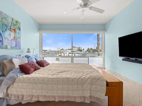 3037 Harbor Drive #18, Fort Lauderdale FL - photo 16 of 27