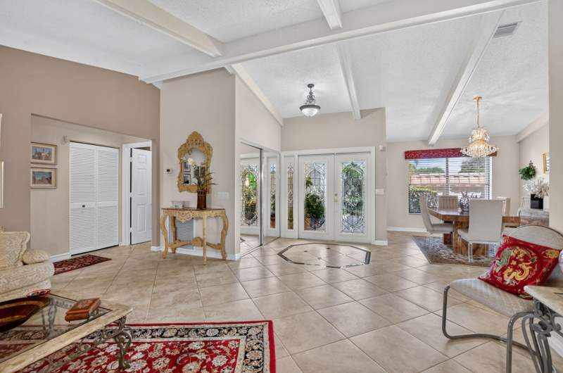 3 bedroom Single Family Residence at 22233 Larkspur Trail, Thornhill Green, Boca Raton — photo 5