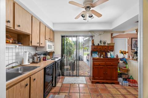 643 Kensington Place #643, Wilton Manors FL - photo 6 of 24