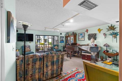 643 Kensington Place #643, Wilton Manors FL - photo 11 of 24