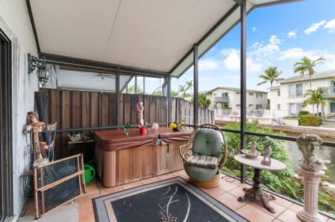 643 Kensington Place #643, Wilton Manors FL - photo 16 of 24