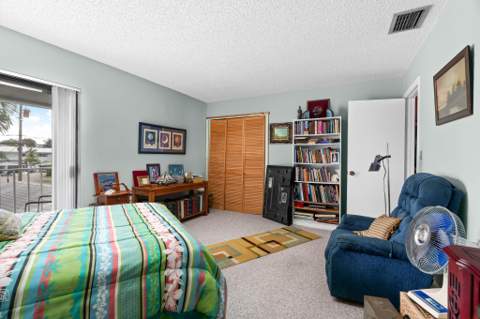 643 Kensington Place #643, Wilton Manors FL - photo 21 of 24