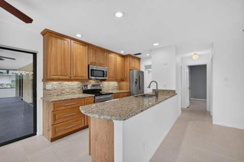 9881 SE Little Club Way, Jupiter FL - photo 17 of 72
