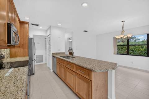 9881 SE Little Club Way, Jupiter FL - photo 18 of 72