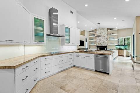 5844 Saint Annes Way, Boca Raton FL - photo 11 of 42