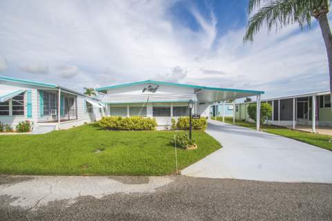 123 La Vaughn Circle, Jensen Beach FL - photo 19 of 24