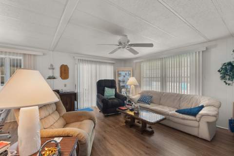 123 La Vaughn Circle, Jensen Beach FL - photo 12 of 24