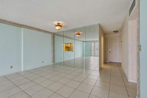 205 SE 11th Terrace, Dania Beach FL - photo 9 of 22