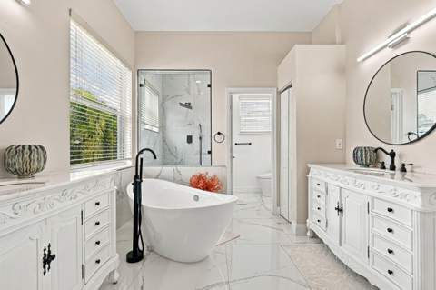 2755 Misty Oaks Circle, Royal Palm Beach FL - photo 22 of 47