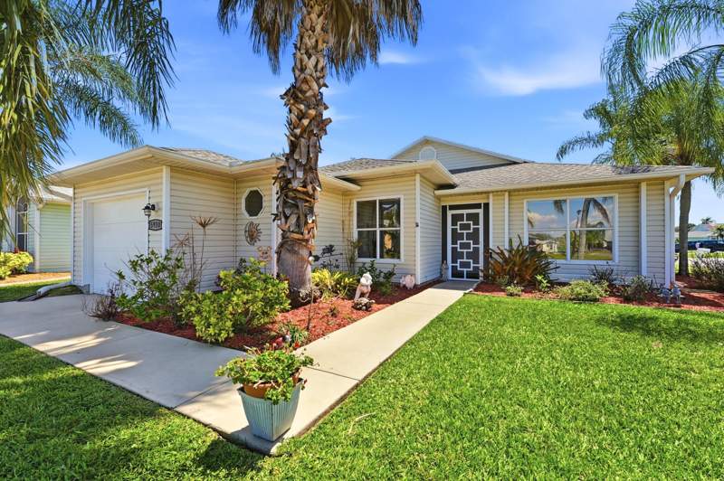 2 bedroom Single Family Residence at 5930 Foxtail Way, Palm Grove Subdivision, Fort Pierce — photo 4